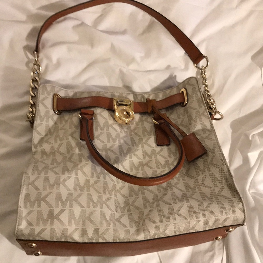 Michael Kors purse and wallet